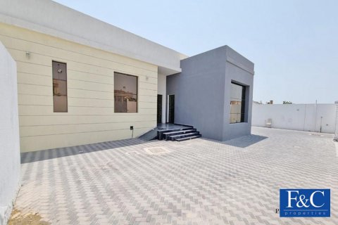 Villa til leje i Al Barsha, Dubai, UAE 4 soveværelser, 1356.3 kvm № 44976 - foto 15