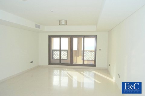 Apartment til salg i Palm Jumeirah, Dubai, UAE 2 soveværelser, 194.8 kvm № 44611 - foto 2