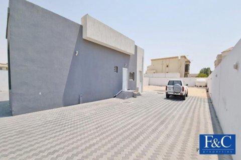 Villa til leje i Al Barsha, Dubai, UAE 4 soveværelser, 1356.3 kvm № 44976 - foto 16