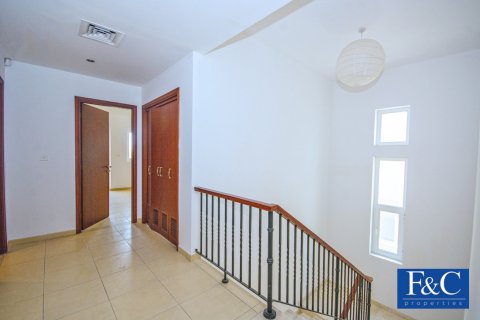 Villa til leje i Arabian Ranches, Dubai, UAE 4 soveværelser, 436.6 kvm № 44581 - foto 15