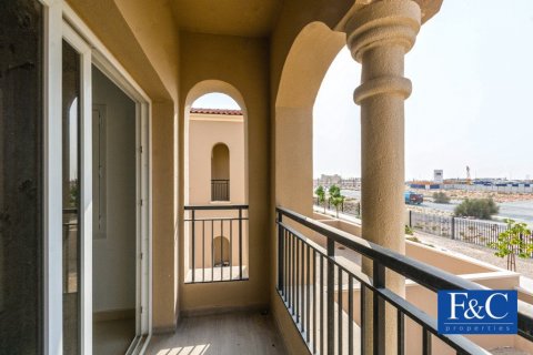 Villa til salg i Serena, Dubai, UAE 3 soveværelser, 238.7 kvm № 44567 - foto 13