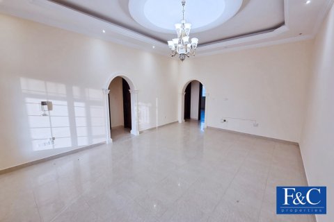 Villa til leje i Al Barsha, Dubai, UAE 5 soveværelser, 650.3 kvm № 44987 - foto 3