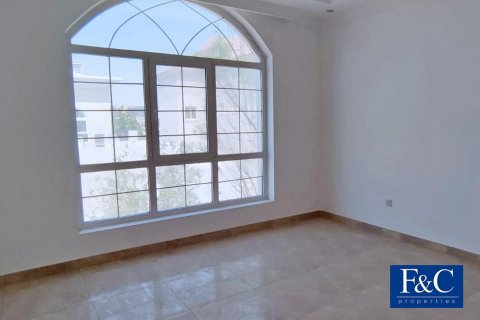 Villa til leje i Al Barsha, Dubai, UAE 5 soveværelser, 1225.6 kvm № 44983 - foto 6