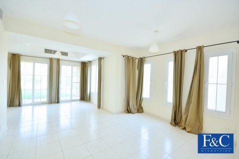 Villa til salg i The Springs, Dubai, UAE 3 soveværelser, 255.1 kvm № 44714 - foto 2
