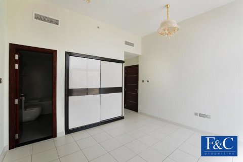 Apartment til salg i Dubai Studio City, Dubai, UAE 2 soveværelser, 111 kvm № 44686 - foto 4