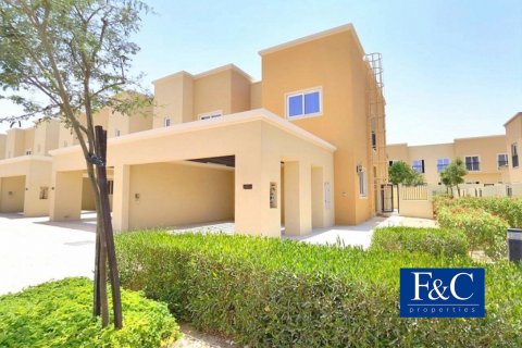 Townhouse til salg i Dubai Land, Dubai, UAE 2 soveværelser, 130.3 kvm № 44904 - foto 3