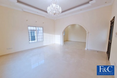 Villa til leje i Al Barsha, Dubai, UAE 5 soveværelser, 650.3 kvm № 44987 - foto 15