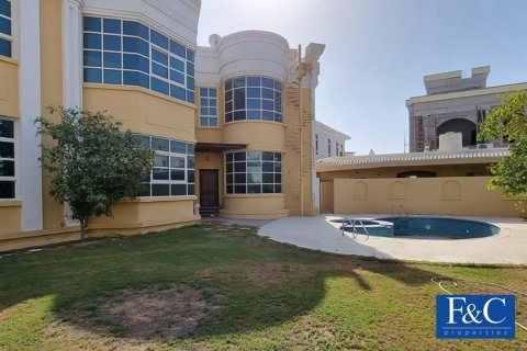 Villa til leje i Al Barsha, Dubai, UAE 6 soveværelser, 1393.5 kvm № 44806 - foto 18