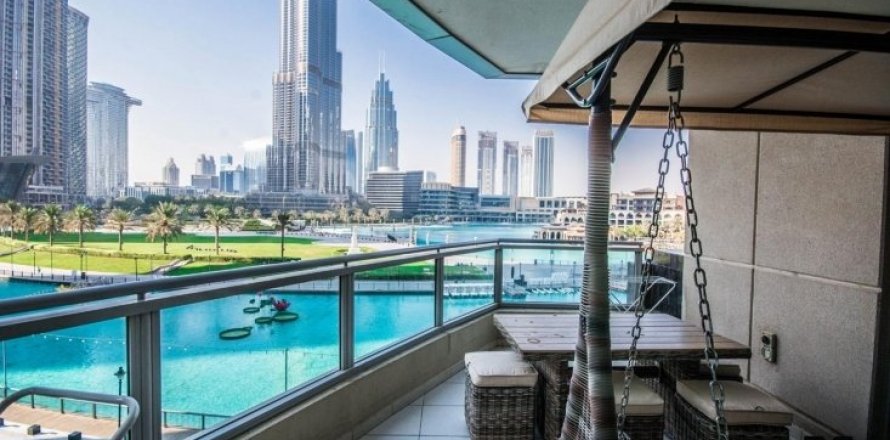 Apartment i Downtown Dubai (Downtown Burj Dubai), Dubai, UAE 3 soveværelser, 241.6 kvm № 44682