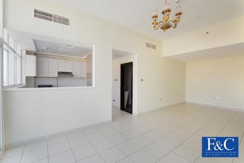 Apartment til salg i Dubai Studio City, Dubai, UAE 2 soveværelser, 111 kvm № 44686 - foto 5