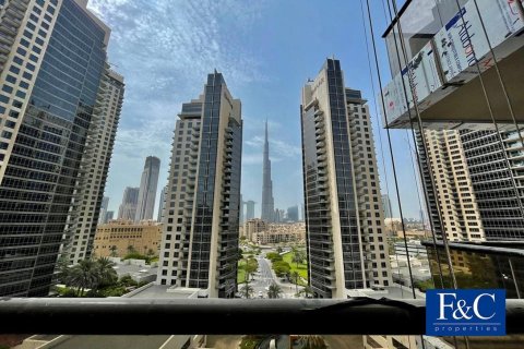 Apartment til salg i Downtown Dubai (Downtown Burj Dubai), Dubai, UAE 1 soveværelse, 74.8 kvm № 44642 - foto 1