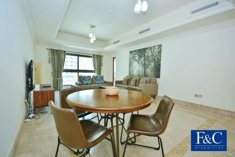Apartment til salg i Palm Jumeirah, Dubai, UAE 1 soveværelse, 125.9 kvm № 44602 - foto 4