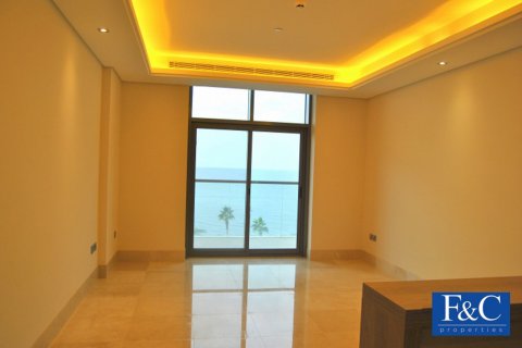 Apartment til salg i Palm Jumeirah, Dubai, UAE 1 soveværelse, 89.8 kvm № 44609 - foto 3