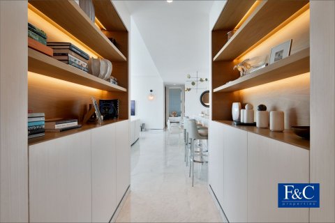 Apartment til salg i Palm Jumeirah, Dubai, UAE 2 soveværelser, 183.9 kvm № 44678 - foto 14