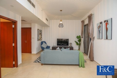 Apartment til salg i Jumeirah Beach Residence, Dubai, UAE 1 soveværelse, 117.7 kvm № 44620 - foto 4