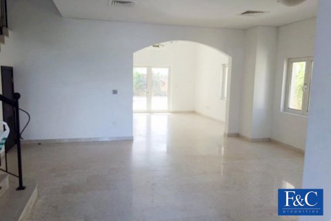 Villa til salg i The Villa, Dubai, UAE 5 soveværelser, 561 kvm № 44895 - foto 2
