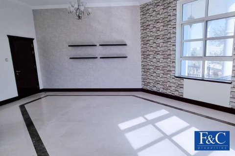 Villa til leje i Al Barsha, Dubai, UAE 6 soveværelser, 1393.5 kvm № 44806 - foto 10