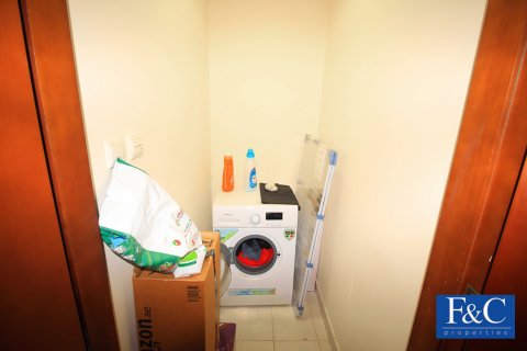 Apartment til salg i Downtown Dubai (Downtown Burj Dubai), Dubai, UAE 2 soveværelser, 129.1 kvm № 45167 - foto 26