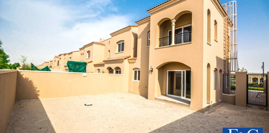 Townhouse i Serena, Dubai, UAE 3 soveværelser, 200.2 kvm № 44837