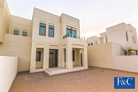 Villa til leje i Reem, Dubai, UAE 3 soveværelser, 307.2 kvm № 44851 - foto 16