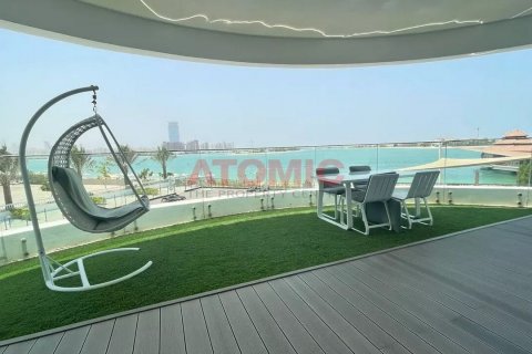Apartment til salg i Palm Jumeirah, Dubai, UAE 2 soveværelser, 161 kvm № 50160 - foto 4