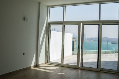 Apartment til salg i Palm Jumeirah, Dubai, UAE 1 soveværelse, 109 kvm № 50466 - foto 5