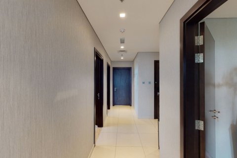 Apartment til salg i Dubai, UAE 1 soveværelse, 76 kvm № 51351 - foto 2