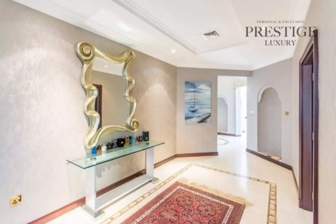 Villa til salg i Palm Jumeirah, Dubai, UAE 4 soveværelser, 622 kvm № 53960 - foto 7