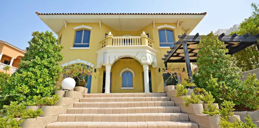 Villa i Palm Jumeirah, Dubai, UAE 5 soveværelser, 511 kvm № 50667