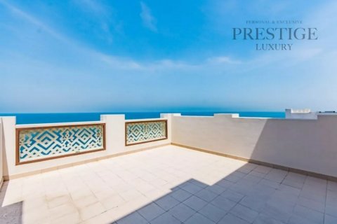 Penthouse til salg i Palm Jumeirah, Dubai, UAE 5 soveværelser, 661 kvm № 56221 - foto 5