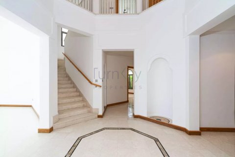 Villa til salg i Palm Jumeirah, Dubai, UAE 5 soveværelser, 511 kvm № 50667 - foto 8
