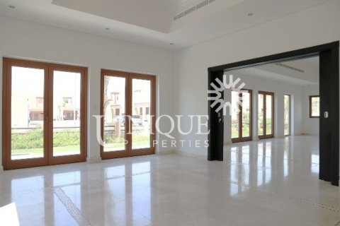 Villa til salg i Al Furjan, Dubai, UAE 5 soveværelser, 600 kvm № 66764 - foto 3