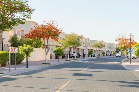 Townhouse til salg i The Springs, Dubai, UAE 3 soveværelser, 254.83 kvm № 63233 - foto 11