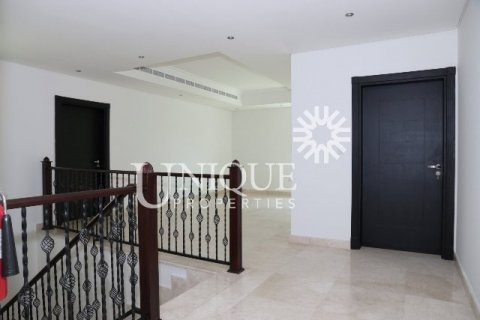 Villa til salg i Al Furjan, Dubai, UAE 5 soveværelser, 600 kvm № 66764 - foto 6