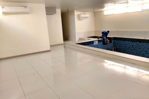 Villa til salg i Tilal City, Sharjah, UAE 4 soveværelser, 650.3213 kvm № 62933 - foto 3