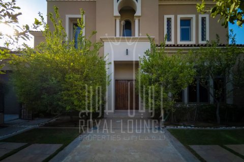 Villa til salg i Saadiyat Island, Abu Dhabi, UAE 5 soveværelser, 767 kvm № 74986 - foto 11