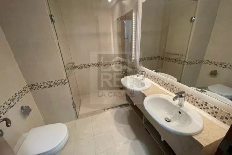 Apartment til salg i Yas Island, Abu Dhabi, UAE 2 soveværelser, 117 kvm № 74835 - foto 6