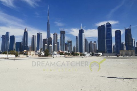 Land til salg i Al Wasl, Dubai, UAE 930.23 kvm № 73186 - foto 1