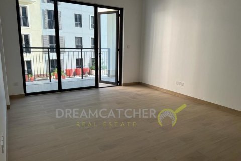 Apartment til salg i Jumeirah, Dubai, UAE 2 soveværelser, 112.13 kvm № 70272 - foto 2