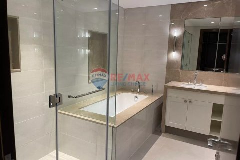 Apartment til salg i Downtown Dubai (Downtown Burj Dubai), Dubai, UAE 3 soveværelser, 237 kvm № 78332 - foto 2