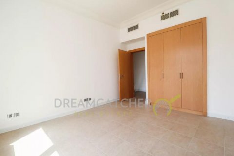 Apartment til salg i Palm Jumeirah, Dubai, UAE 3 soveværelser, 205.50 kvm № 81091 - foto 6