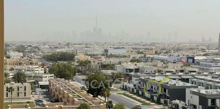 Apartment i Umm Suqeim, Dubai, UAE 1 soveværelse, 77.76 kvm № 81102