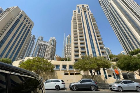 Apartment til salg i Downtown Dubai (Downtown Burj Dubai), Dubai, UAE 1 soveværelse, 752.29 kvm № 79851 - foto 2