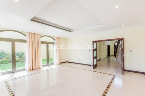 Villa zum Verkauf in Palm Jumeirah, Dubai, VAE 4 Schlafzimmer, 464.51 m2 Nr. 18053 - Foto 14