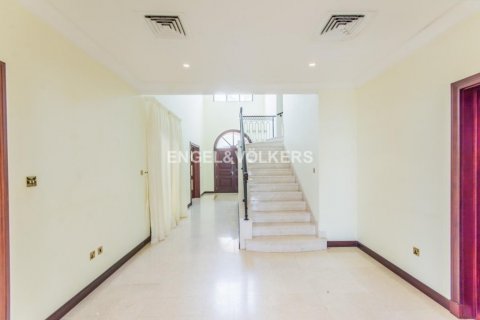 Villa zum Verkauf in Palm Jumeirah, Dubai, VAE 4 Schlafzimmer, 464.51 m2 Nr. 18053 - Foto 8