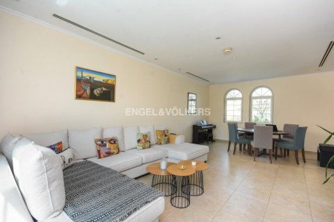 Villa zum Verkauf in Jumeirah Park, Dubai, VAE 3 Schlafzimmer, 666.30 m2 Nr. 27749 - Foto 6