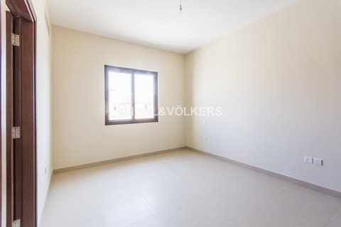 Villa zum Verkauf in Arabian Ranches, Dubai, VAE 5 Schlafzimmer, 341.88 m2 Nr. 20984 - Foto 23