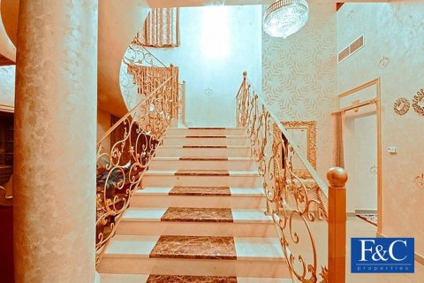 Villa zur Miete in Al Barsha, Dubai, VAE 5 Schlafzimmer, 1114.8 m2 Nr. 44944 - Foto 6