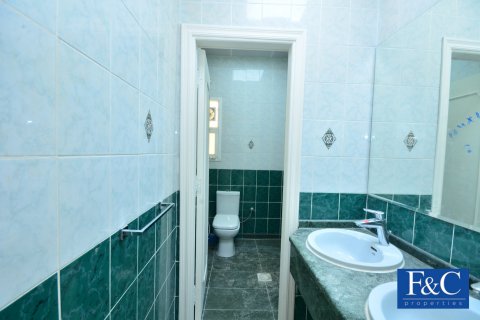 Villa zur Miete in Umm Suqeim, Dubai, VAE 5 Schlafzimmer, 875.8 m2 Nr. 44875 - Foto 7