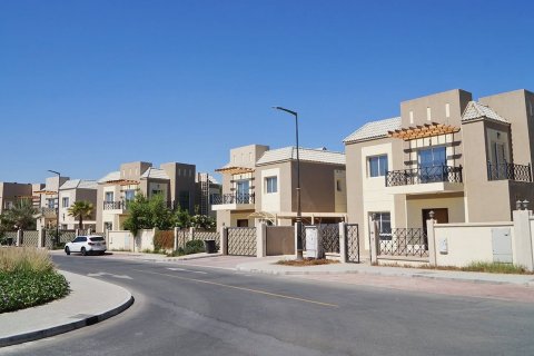 Bauprojekt LIVING LEGENDS VILLAS in Living Legends, Dubai, VAE Nr. 61604 - Foto 9